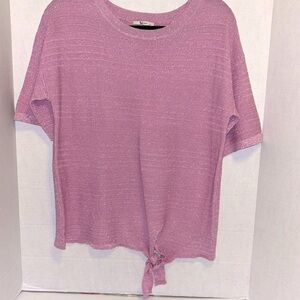 TU WOMAN PINK WITH SILVER METALLIC THREADING SHORT SLEEVE TIE IN CENTER HEM